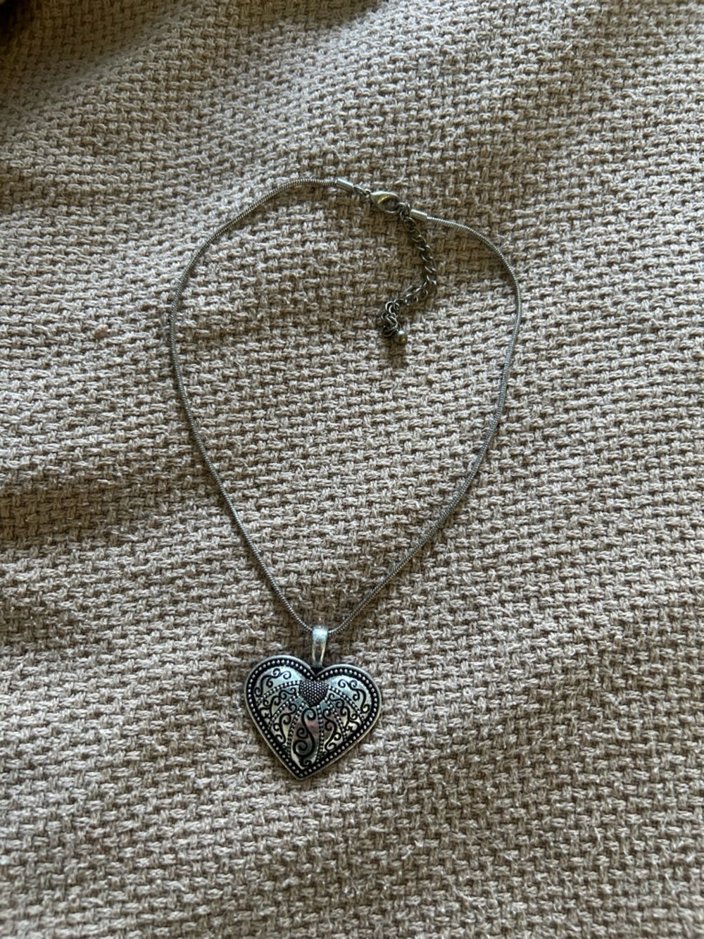 Silver Heart Filigree Pendant Necklace - Women Jewelry
